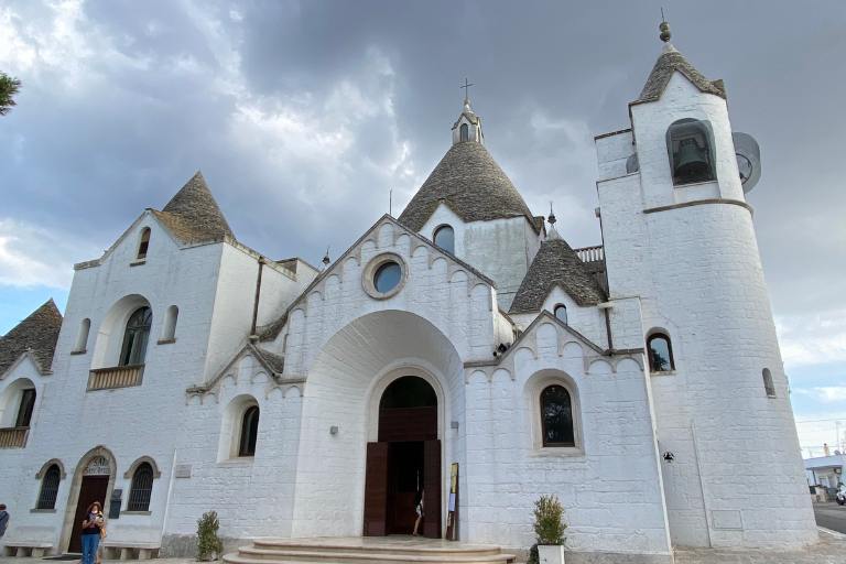 Guide to Alberobello, Puglia's Magical Trulli Town alberobello