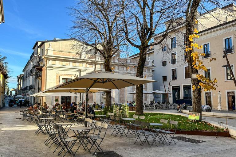 patio square in l'Aquila